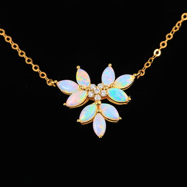 14k Gold 0.96 Ctw Natural Opal & Diamond Necklace: Ref:231194347 // gold content:14k gold // main gemstone:opal // shape:marquise // carat weight:0. 9ct // color:white // treatment:natural // // adjacent gemstone 2 : diamond // number of stones:6 // s