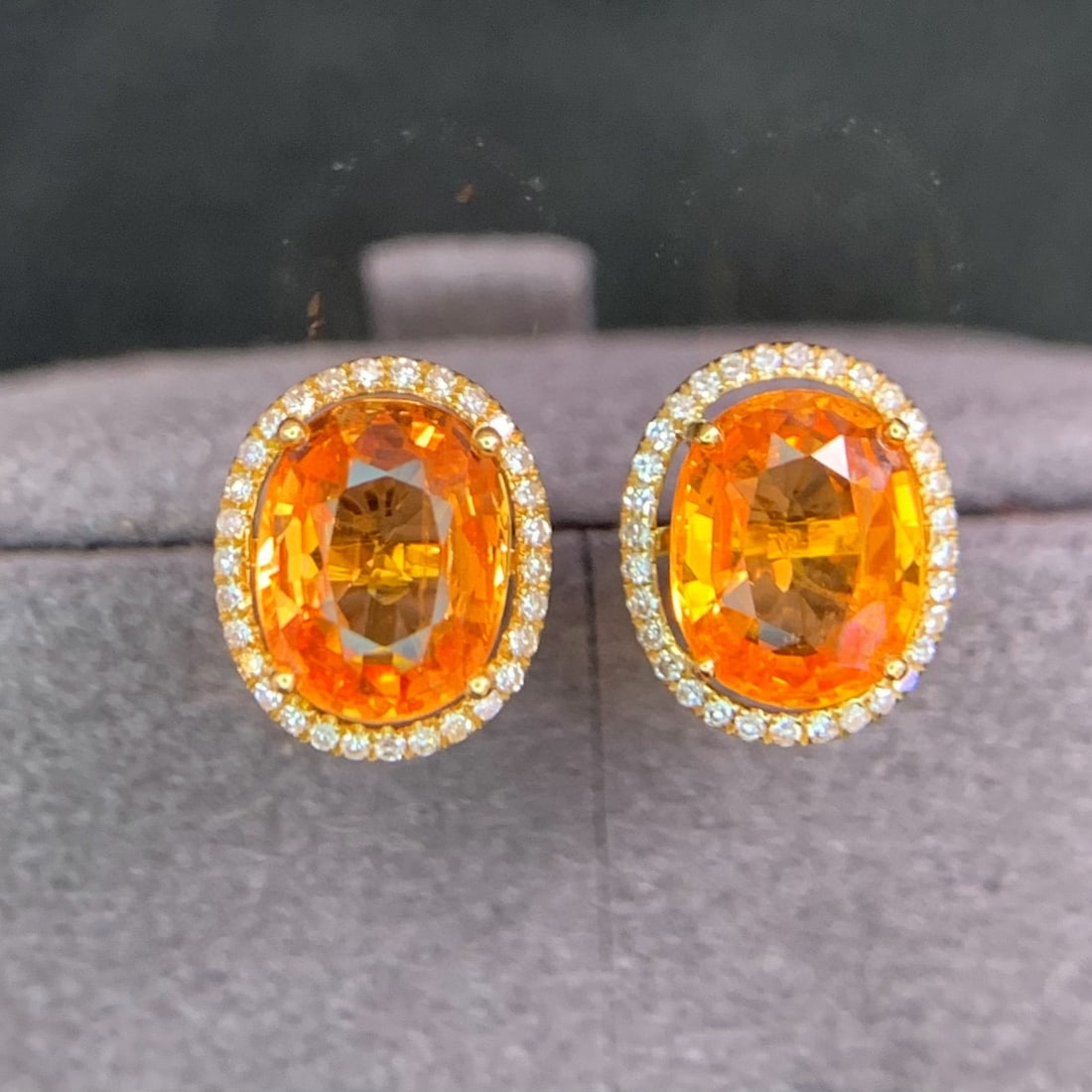 14k Gold 3.2 Ct Natural Spessartine & Diamond Earrings: Ref:231194368 // gold content:14k gold // main gemstone:spessartine // shape:oval // carat weight:3. 2ct // color:orange // treatment:natural // // adjacent gemstone 2 : diamond // shape:round //