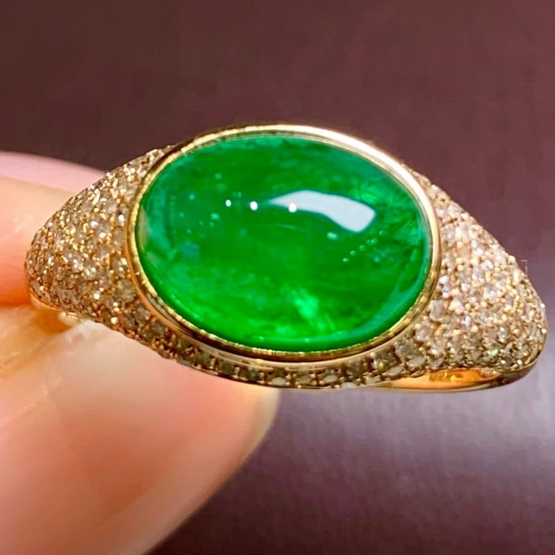 14k Gold 2.5 Ct Natural Emerald & Diamond Ring - 3