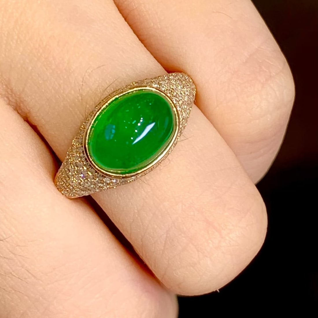 14k Gold 2.5 Ct Natural Emerald & Diamond Ring - 4