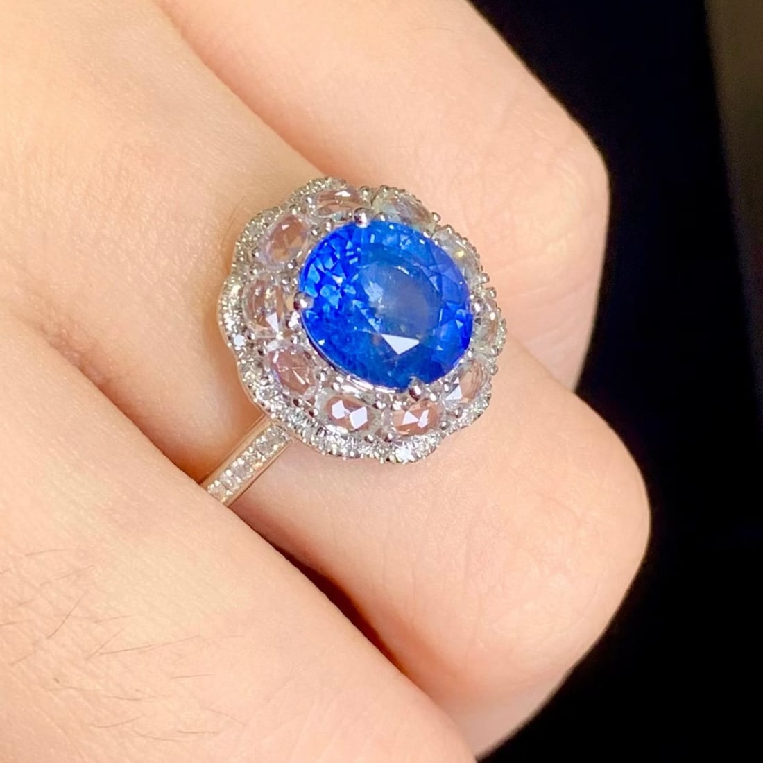 14k Gold 2.5 Ct Natural Sapphire & Diamond & Sapphire Ring - 3