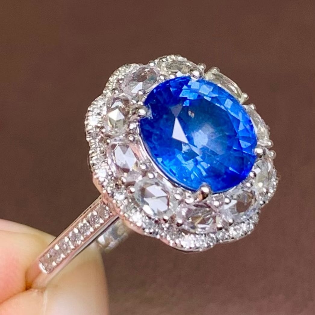 14k Gold 2.5 Ct Natural Sapphire & Diamond & Sapphire Ring - 5