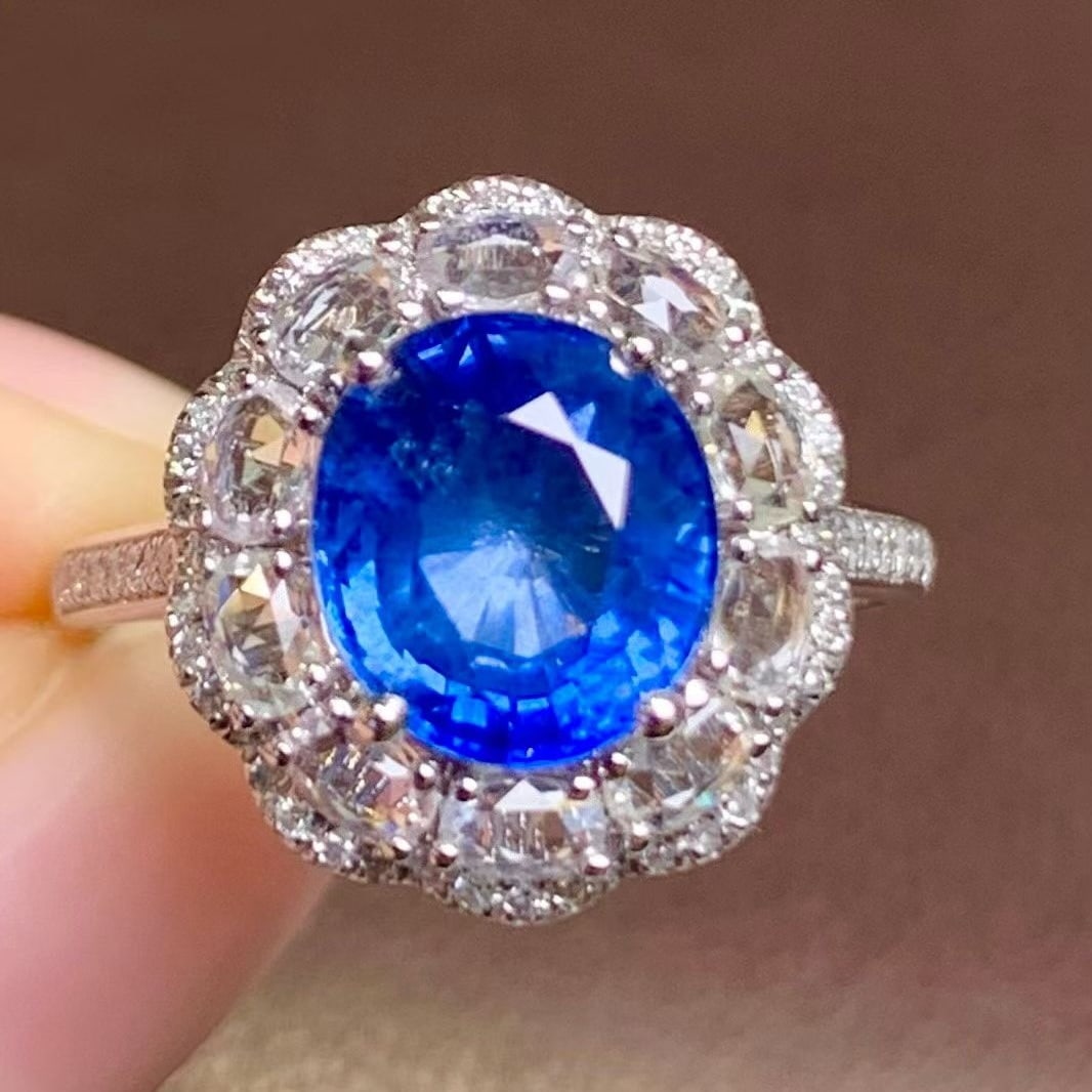 14k Gold 2.5 Ct Natural Sapphire & Diamond & Sapphire Ring - 6