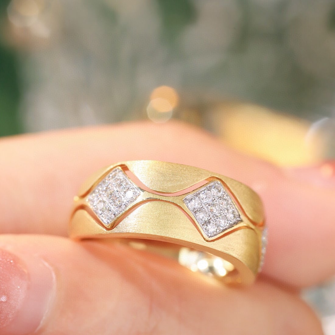 14k Gold 0.30 Ct Natural H Diamond Ring - 8