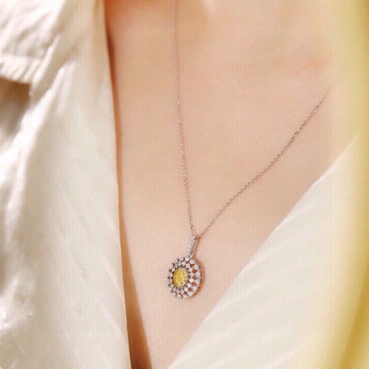 14k Gold 0.55 Ctw Natural Yellow Diamond & Diamond Necklace - 8