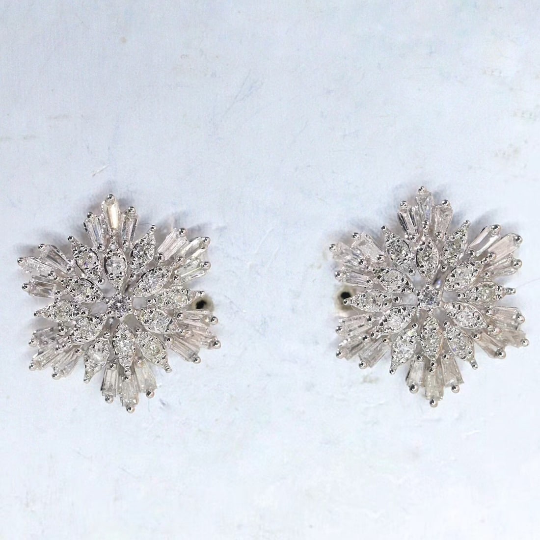 14k Gold 1.3 Ct Natural H Diamond Earrings - 3