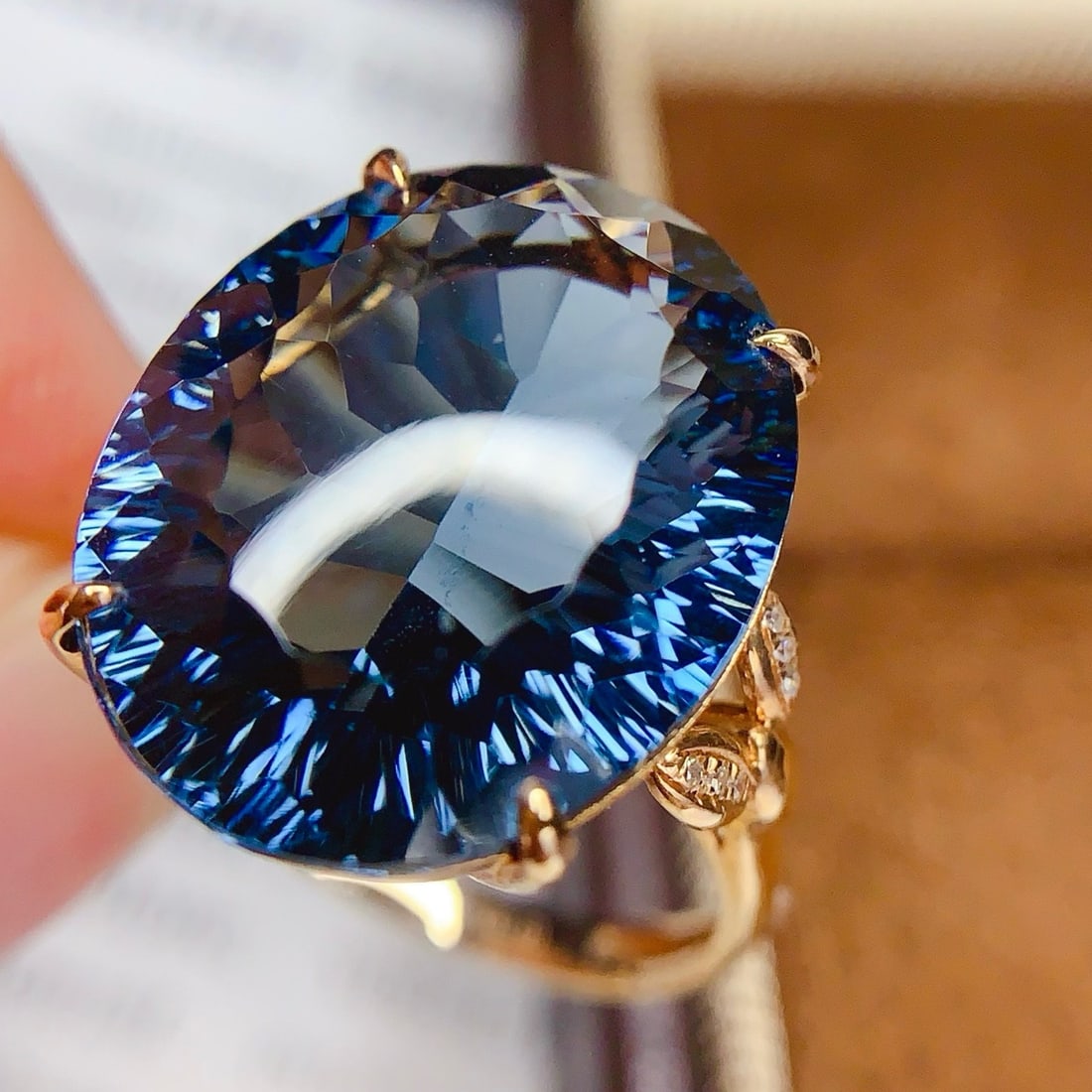 14k Gold 14 Ct Natural Topaz & Diamond Ring - 2