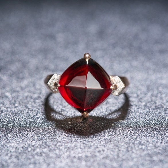 14k Gold 9.88 Ct Natural Garnet & Diamond Ring - 3