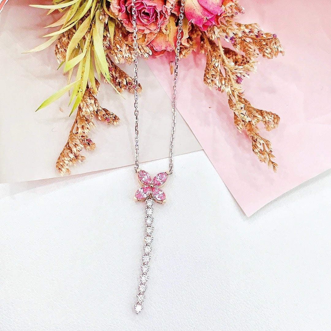 14k Gold 0.87 Ctw Natural Pink Diamond & Diamond Necklace: Ref:231195218 // gold content:14k gold // main gemstone:pink diamond // shape:marquise // carat weight:0. 55ct // color:pink // treatment:natural // // adjacent gemstone 2 : diamond // shape:round // 