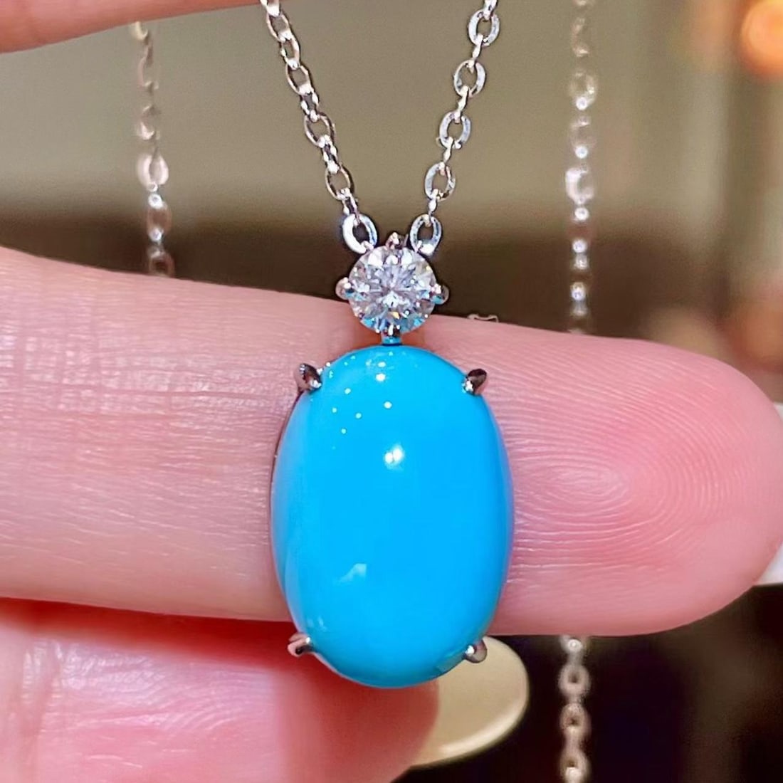 14k Gold 6.87 Ctw Natural Blue Turquoise & Diamond Necklace: Ref:231196265 // gold content:14k gold // main gemstone:blue turquoise // shape:oval // carat weight:6. 68ct // color:blue // treatment:natural // // adjacent gemstone 2 : diamond // shape:round // ca