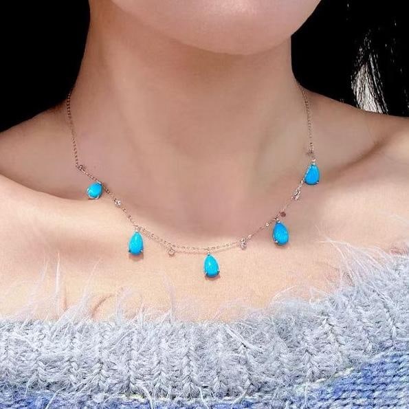 14k Gold 3.40 Ctw Natural Blue Turquoise & Diamond Necklace: Ref:231196351 // gold content:14k gold // main gemstone:blue turquoise // shape:pear // carat weight:3. 25ct // color:blue // treatment:natural // // adjacent gemstone 2 : diamond // shape:round // ca