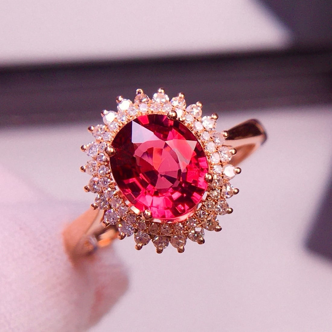 14k Gold 1.6 Ct Natural Ruby & Diamond Ring - 4