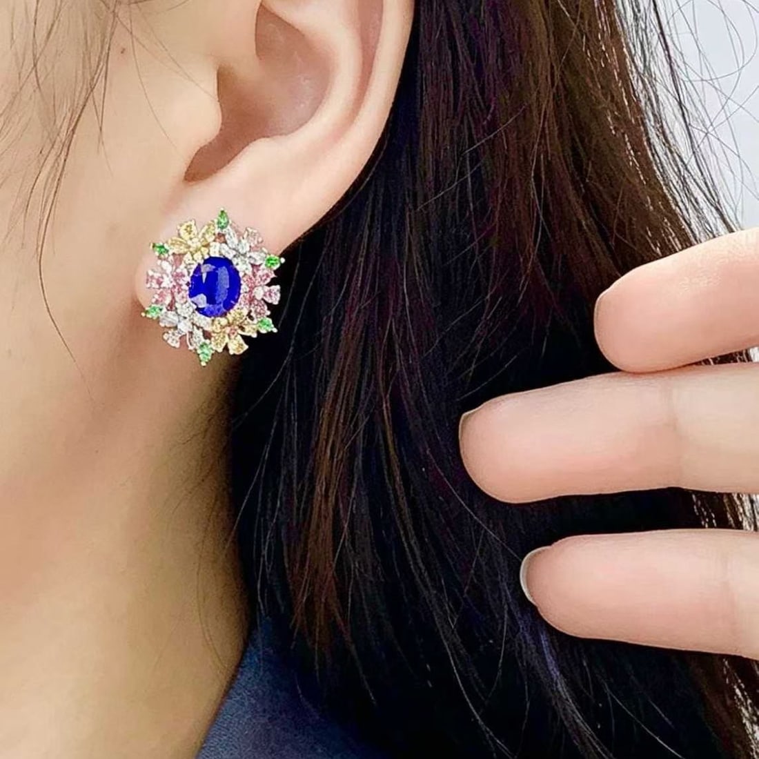 14k Gold 3.9 Ct Natural Sapphire & Coloured Gemstone Earrings - 5