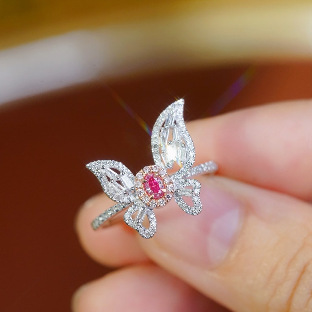 14k Gold 0.60 Ctw Natural Pink Diamond & Diamond Ring: Ref:231173095 // gold content:14k gold // ring size:7. 25us // // main gemstone:pink diamond // shape:oval // carat weight:0. 14ct // color:pink // treatment:natural // // adjacent gemstone 2 :