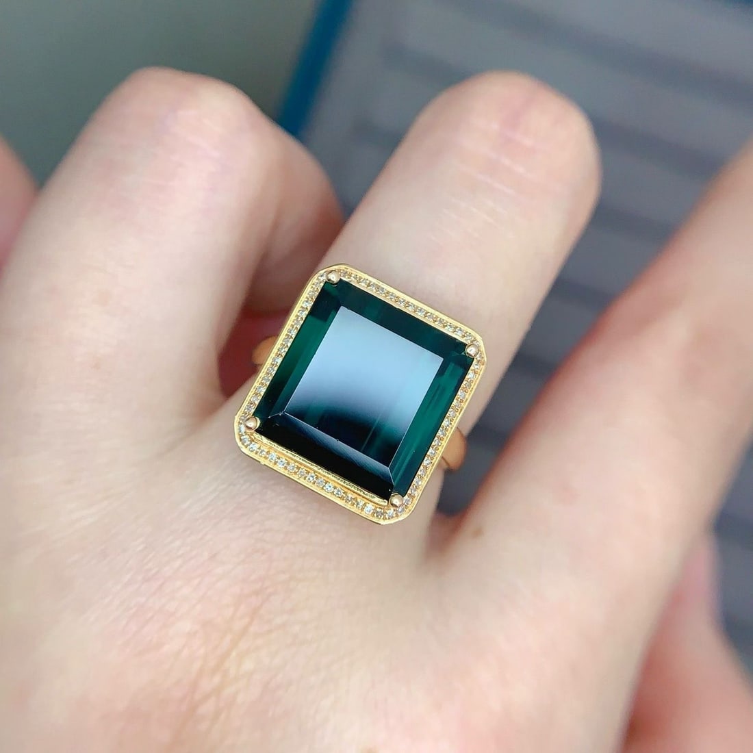 14k Gold 7.8 Ct Natural Tourmaline & Diamond Ring - 4
