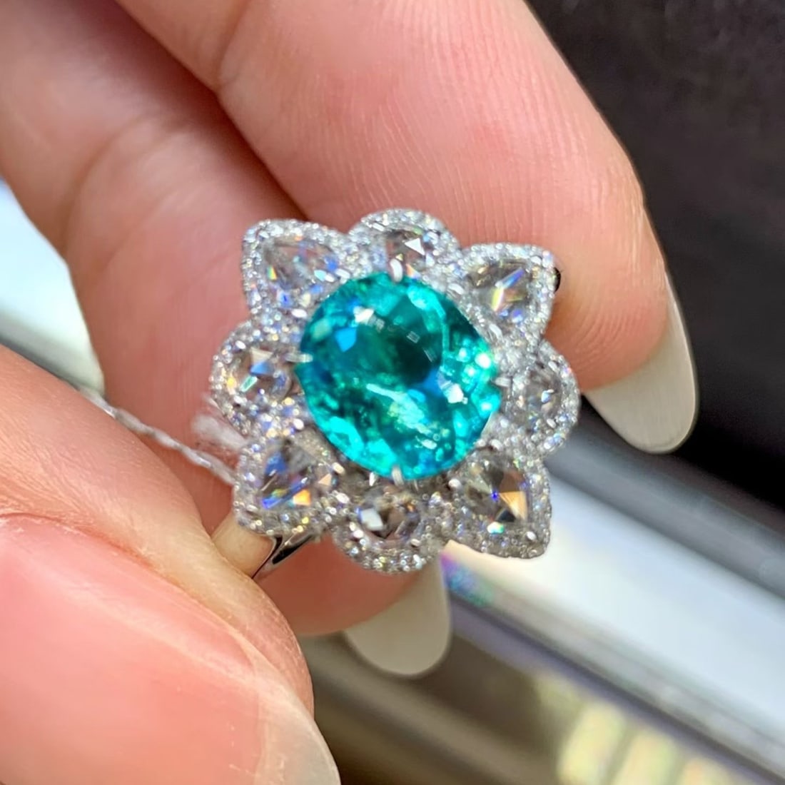 14k Gold 2.14 Ctw Natural Paraiba Tourmaline & Diamond Ring - 2