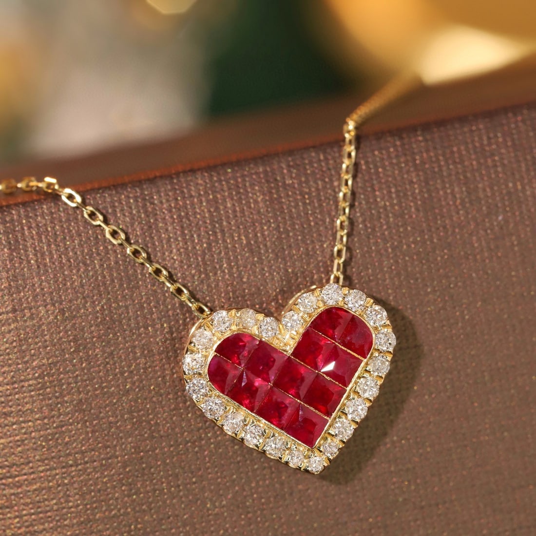 14k Gold 0.90 Ctw Natural Ruby & Diamond Necklace - 4
