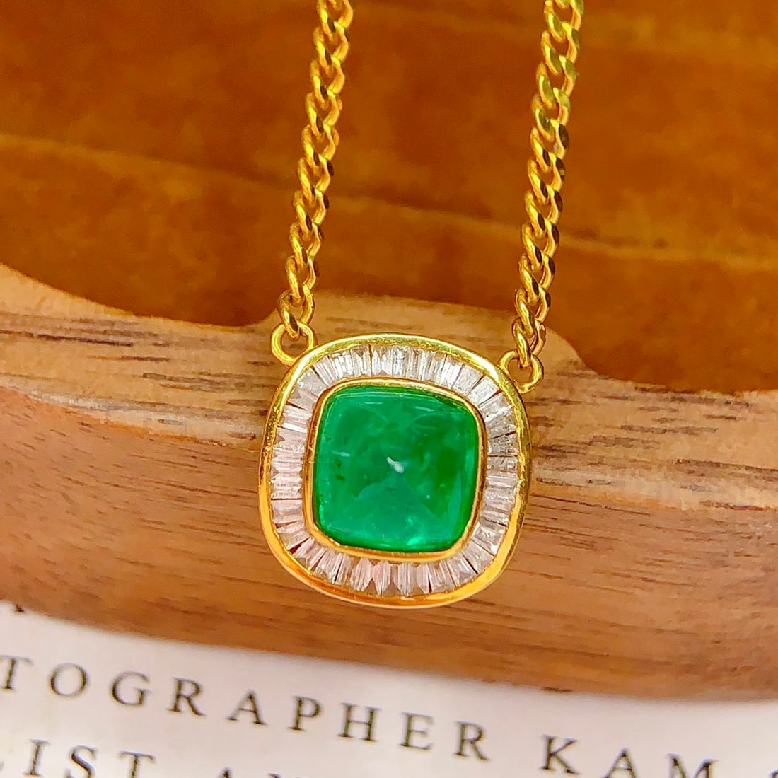 14k Gold 1.7 Ct Natural Emerald & Diamond Necklace - 2