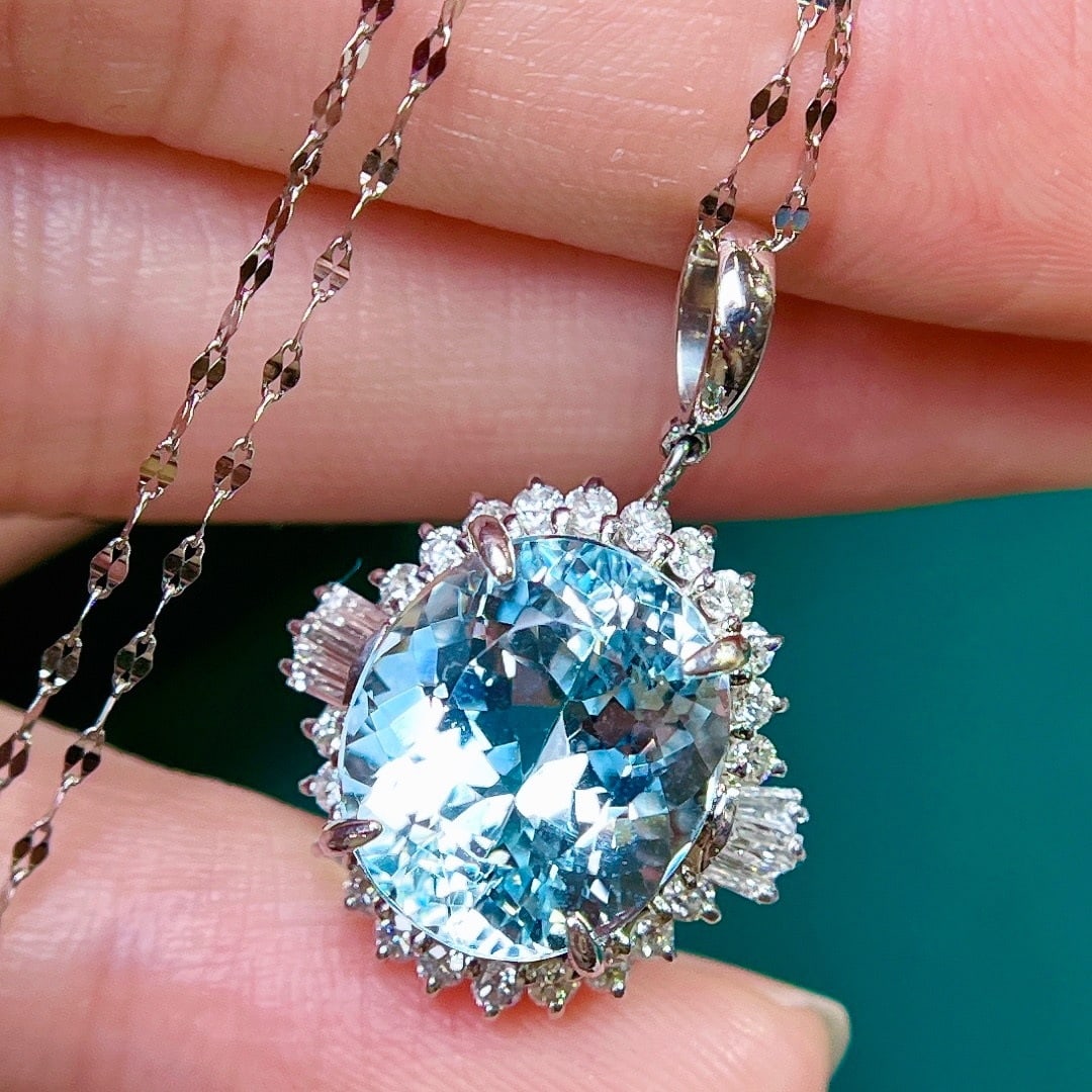 14k Gold 8.22 Ctw Natural Aquamarine & Diamond Pendant( Without Chain ) - 4