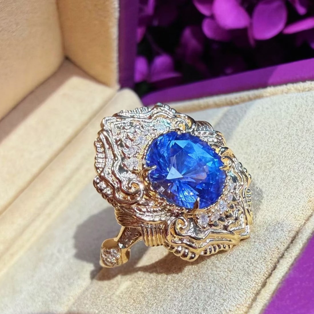 14k Gold 2.58 Ct Natural Sapphire & Diamond Ring - 4