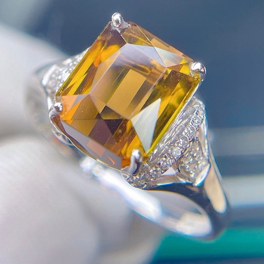 14k Gold 5.2 Ct Natural Tourmaline & Diamond Ring - 5