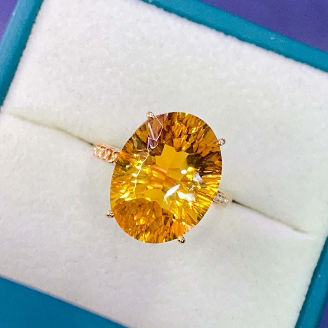 14k Gold 9.62 Ctw Natural Citrine & Diamond Ring: Ref:231173223 // gold content:14k gold // ring size:7. 25us // // main gemstone:citrine // shape:oval // carat weight:9. 6ct // color:yellow // treatment:natural // // adjacent gemstone 2 : diamond