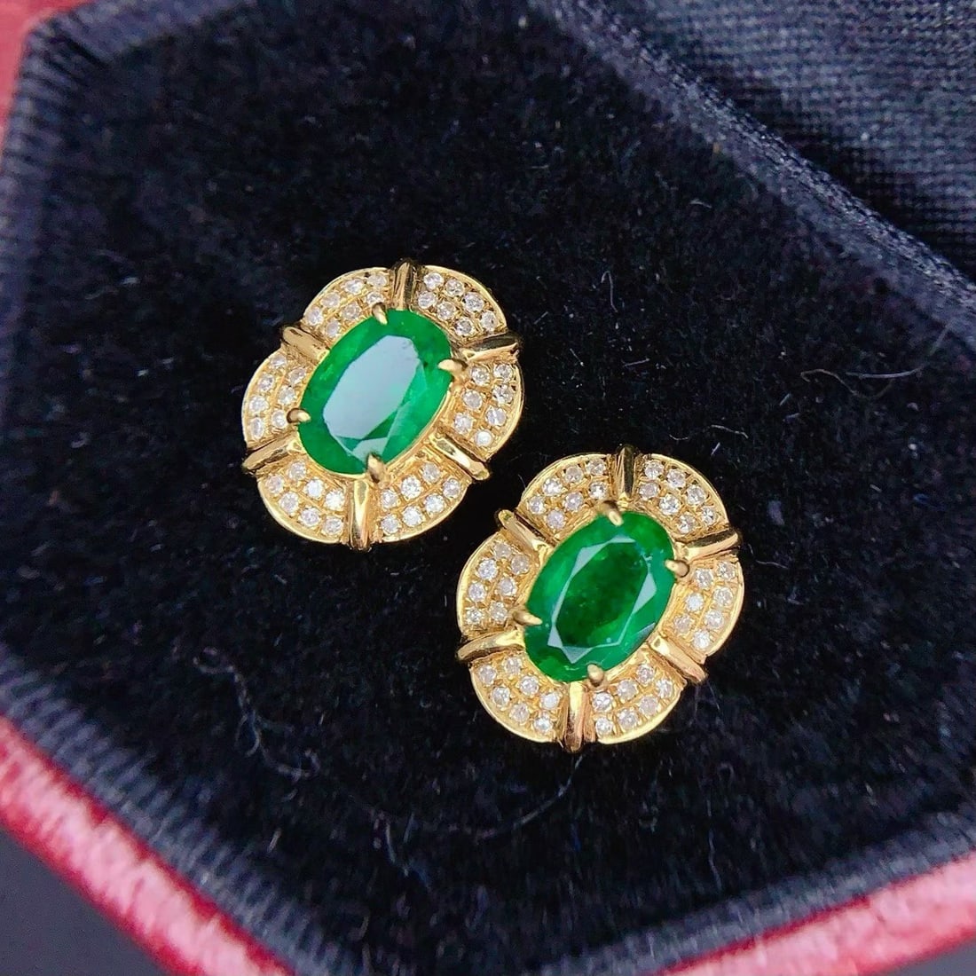 14k Gold 1 Ct Natural Emerald & Diamond Earrings - 5
