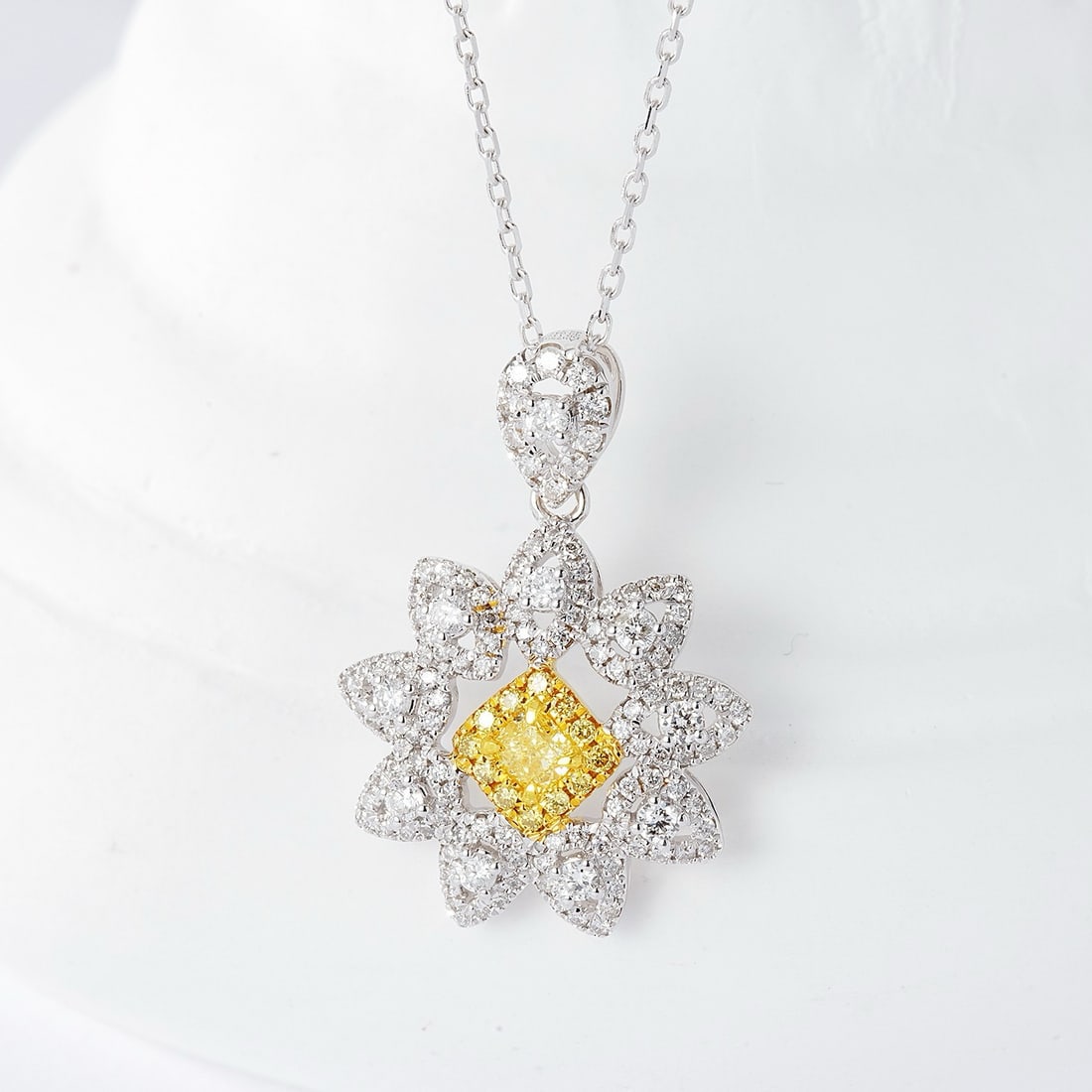 14k Gold 0.49 Ctw Natural Yellow Diamond & Diamond Necklace: Ref:231174035 // gold content:14k gold // main gemstone:yellow diamond // shape:cushion // carat weight:0. 11ct // color:yellow // treatment:natural // // adjacent gemstone 2 : diamond // shape:round
