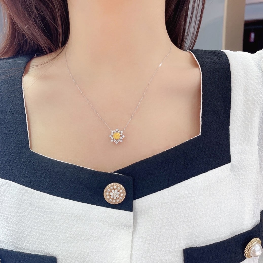 14k Gold 0.53 Ctw Natural Yellow Diamond & Diamond Necklace - 4