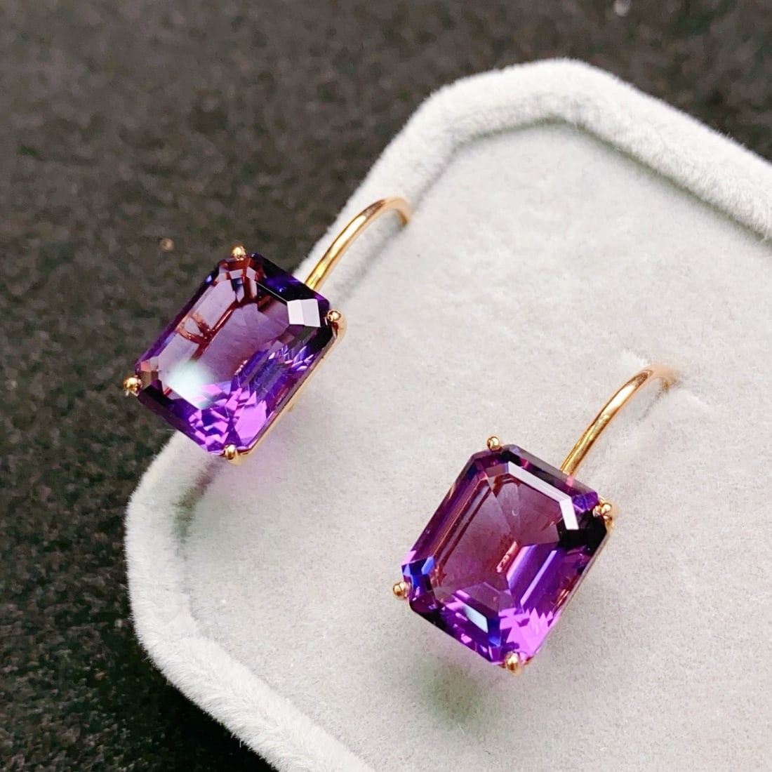 14k Gold 9.95 Ct Natural Amethyst Earrings - 2