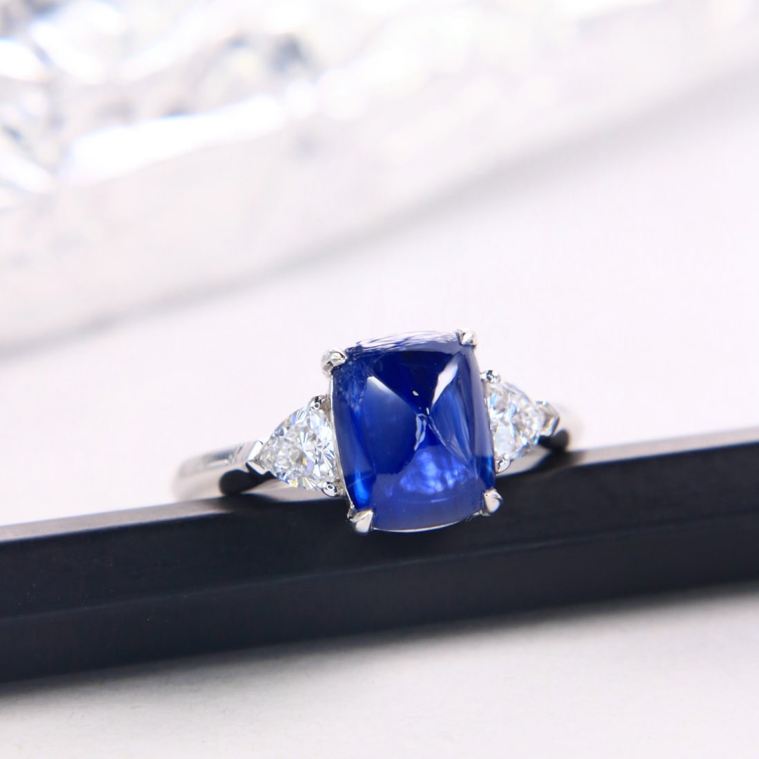 14k Gold 4.00 Ctw Natural Sapphire & Lab Grown Diamond Ring: Ref:231174043 // gold content:14k gold // ring size:7. 25us // // main gemstone:sapphire // shape:sugar-loaf // carat weight:3. 58ct // color:royal blue // treatment:natural // // adjacent gemstone 2
