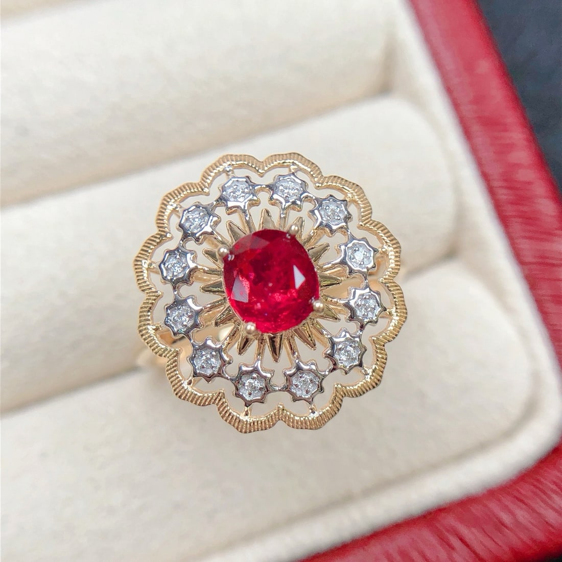 14k Gold 1.56 Ctw Natural Ruby & Diamond Ring - 3