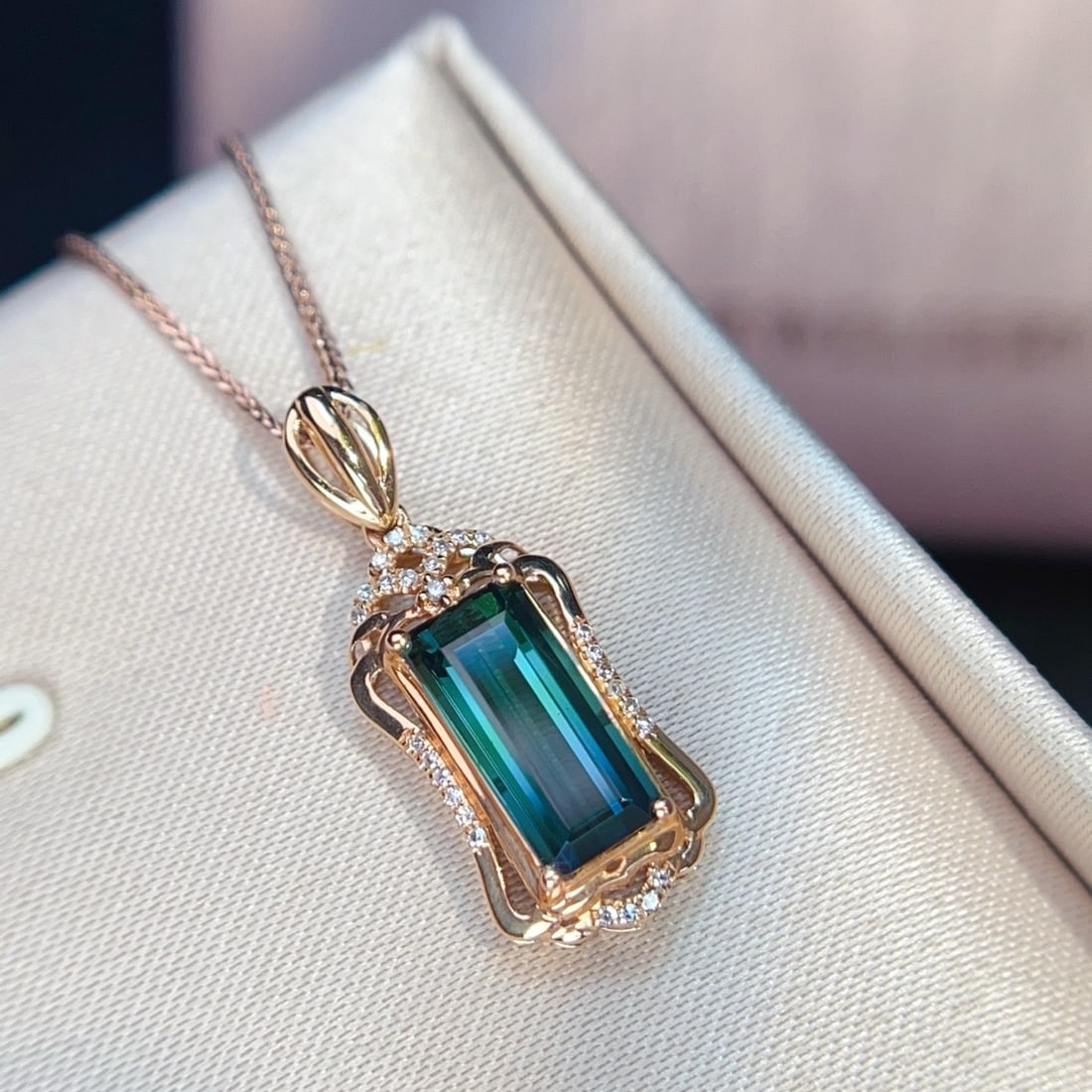 14k Gold 2.54 Ctw Natural Tourmaline & Diamond Pendant( Without Chain ) - 2