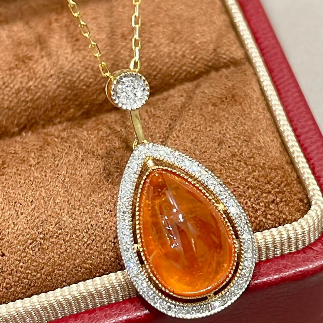 14k Gold 7.5 Ct Natural Spessartine & Diamond Necklace - 2