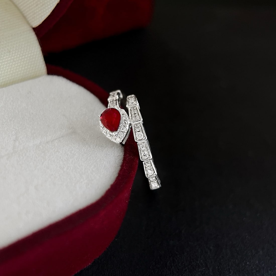 14k Gold 0.45 Ctw Natural Ruby & Diamond & Snake Ring - 2