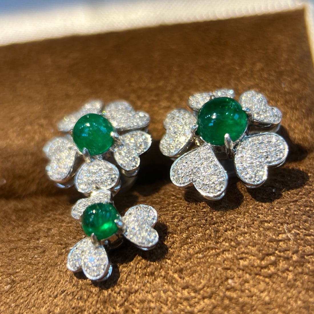 14k Gold 1.75 Ctw Natural Emerald & Diamond Earrings - 4