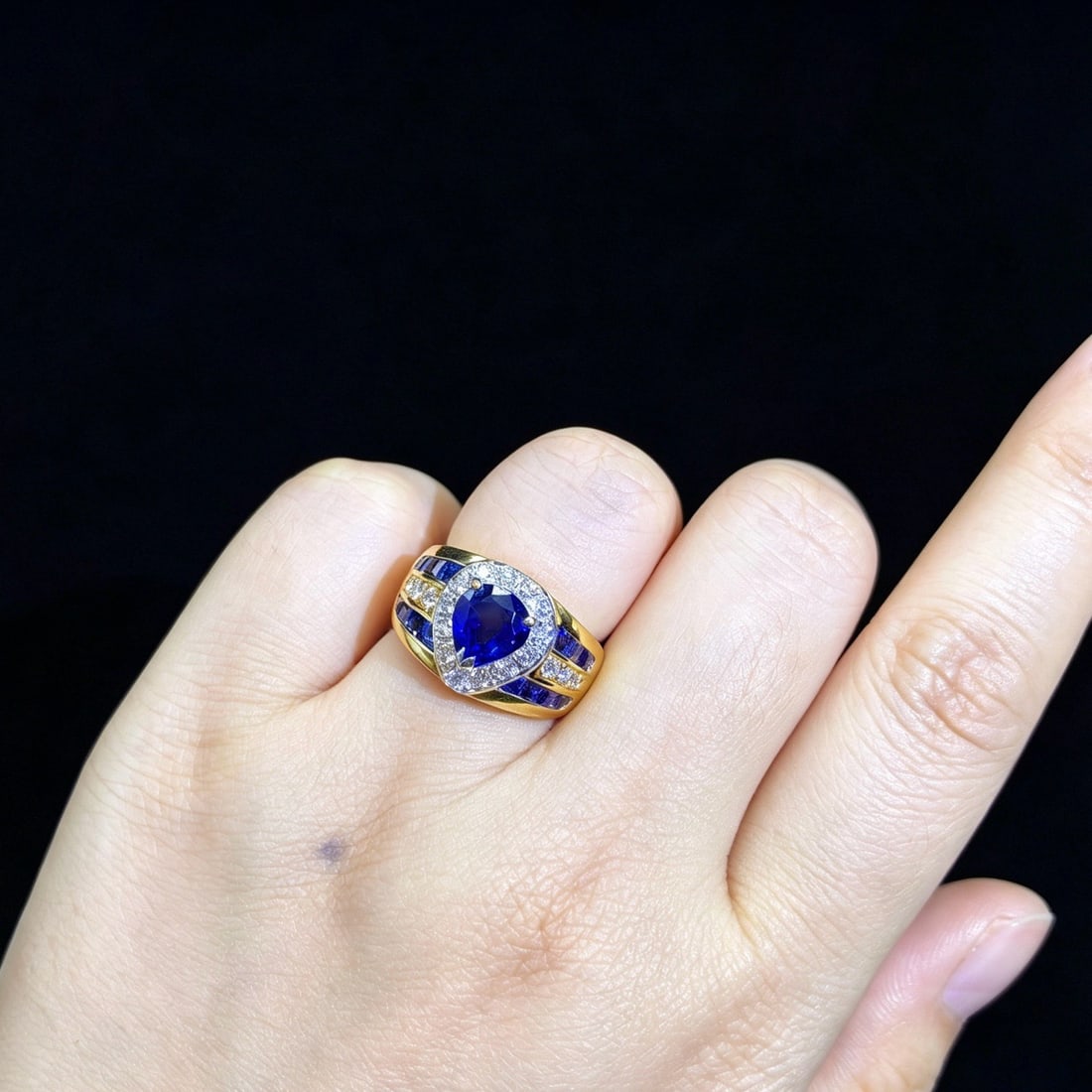 14k Gold 2.23 Ctw Natural Sapphire & Diamond Ring - 6