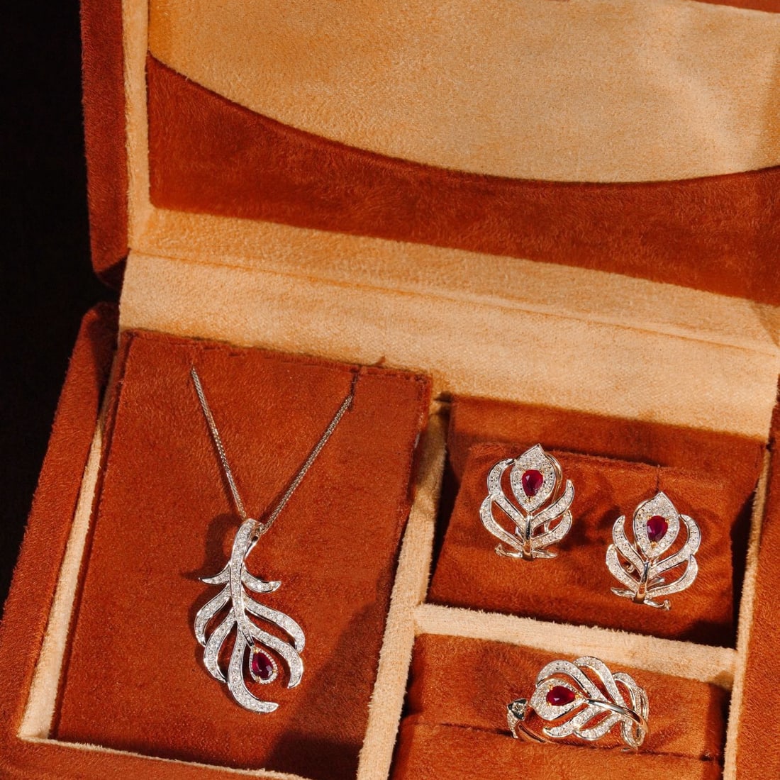 14k Gold 2.2 Ctw Natural Ruby & Diamond Jewelry Set: Ref:231174105 // gold content:14k gold // ring size:7. 25us // // pendant(without chain) // main gemstone:ruby & diamond // shape:pear & round // carat weight:0. 6ct // color:red & white // treatment: