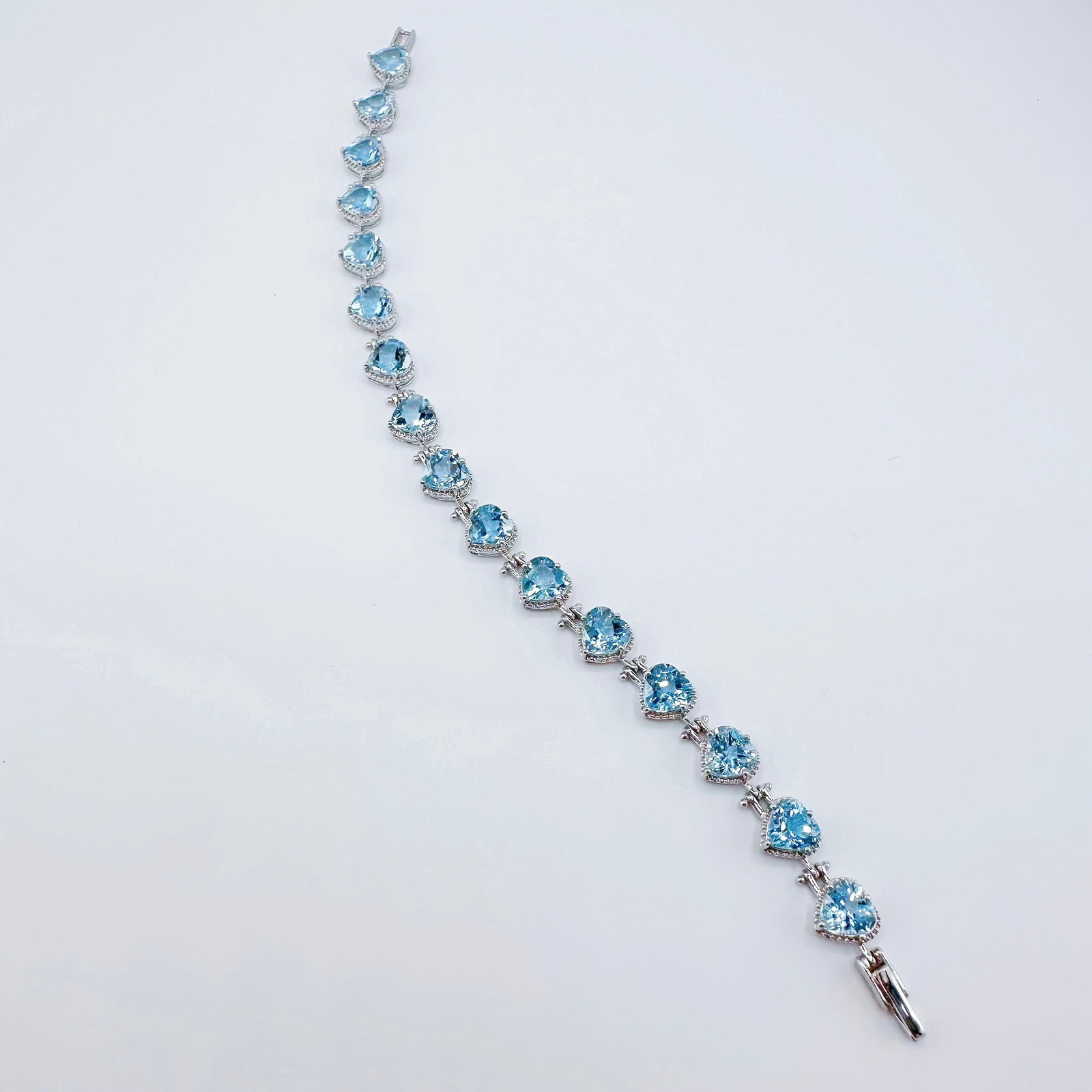 14k Gold 10.75 Ct Natural Aquamarine Bracelet - 3