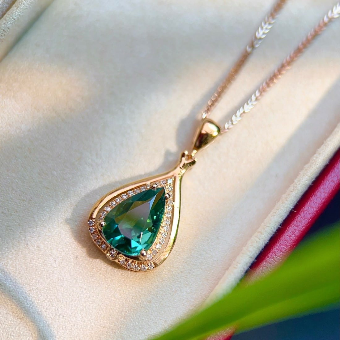 14k Gold 1.53 Ctw Natural Tourmaline & Diamond Pendant( Without Chain ) - 4