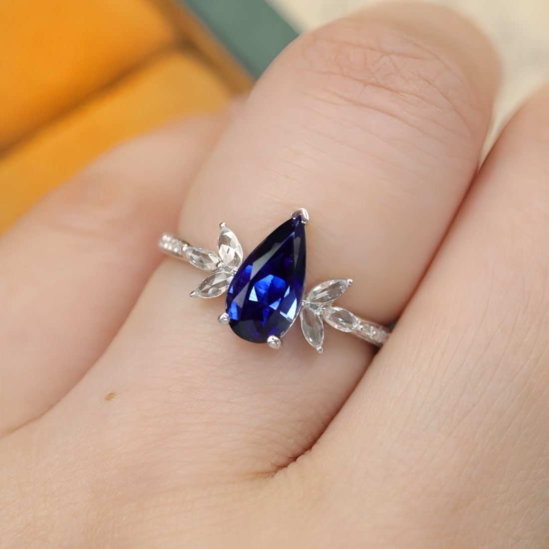 14k Gold 1.40 Ctw Natural Sapphire & Diamond Ring - 5