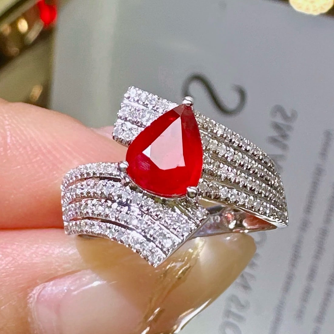14k Gold 1.21 Ct Vivid Red Natural Ruby & Diamond Ring: Ref:231174152 // gold content:14k gold // ring size:7. 25us // // main gemstone:ruby // shape:pear // carat weight:1. 21ct // color:vivid red // treatment:natural // // adjacent gemstone 2 : diamond /