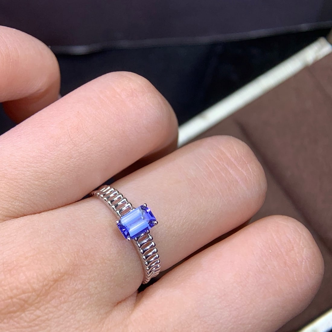14k Gold 0.50 Ct Natural Tanzanite Ring - 6