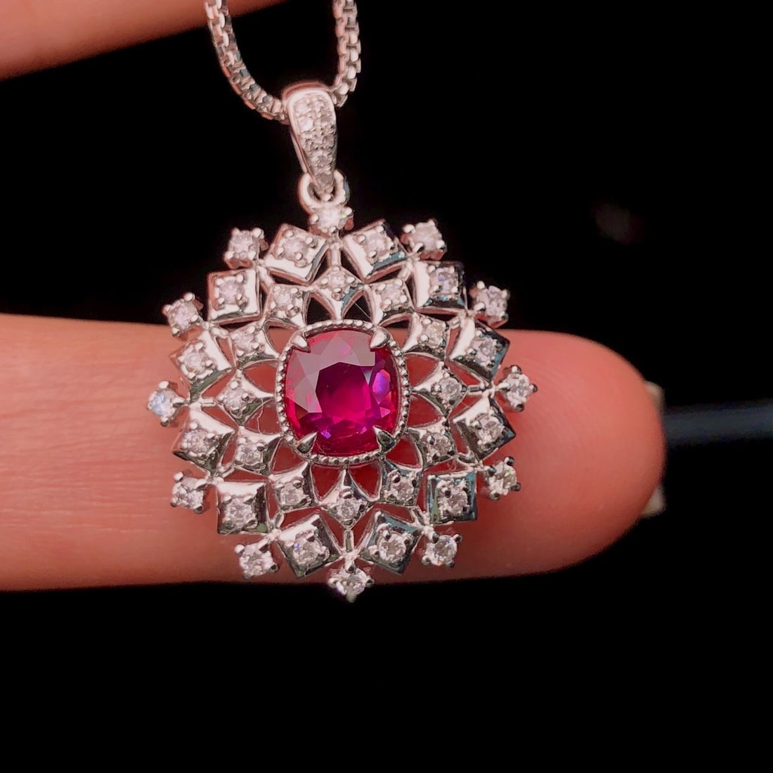 14k Gold 1.44 Ctw Natural Ruby & Diamond Pendant( Without Chain ): Ref:231174141 // gold content:14k gold // main gemstone:ruby // shape:cushion // carat weight:1. 00ct // color:red // treatment:natural // // adjacent gemstone 2 : diamond // shape:round // carat