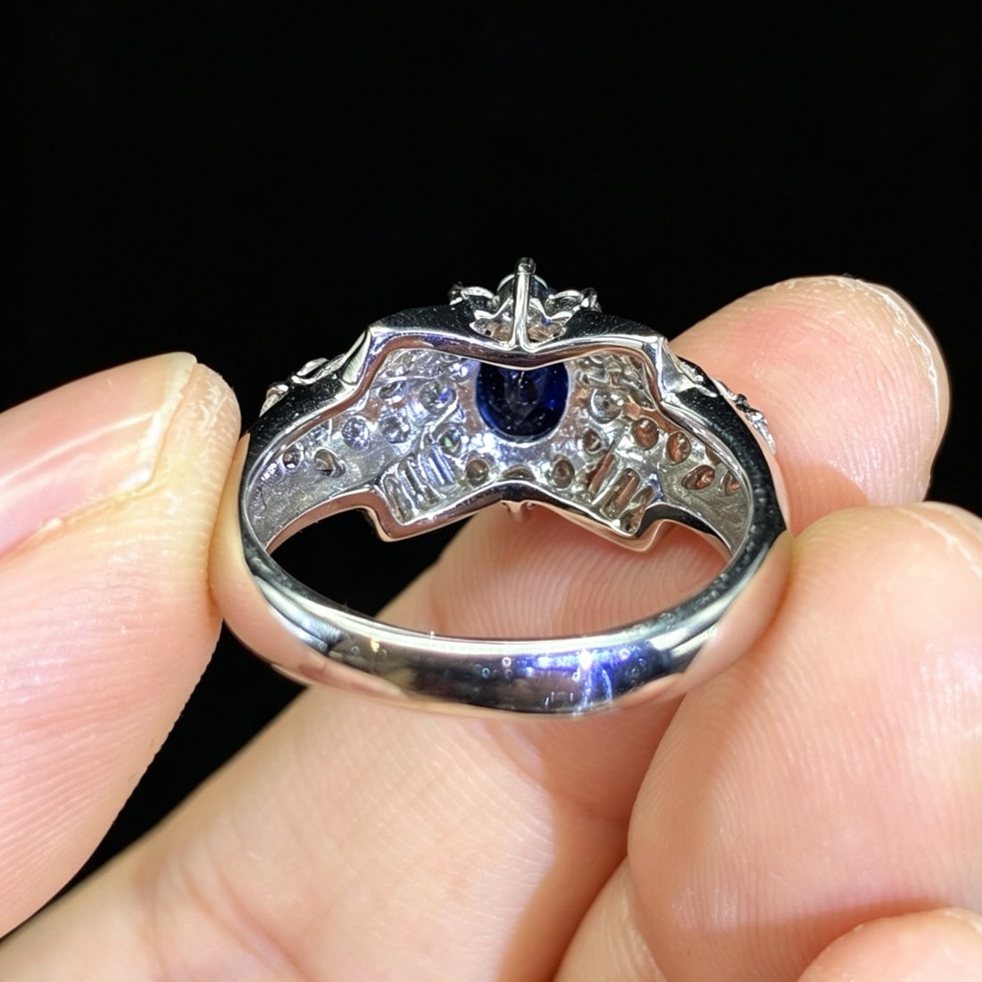 14k Gold 2.30 Ctw Vivid Blue Natural Sapphire & Diamond Ring - 5