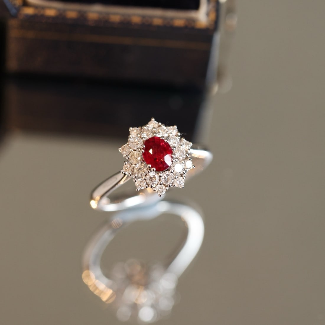 14k Gold 0.93 Ctw Natural Ruby & Diamond Ring - 6
