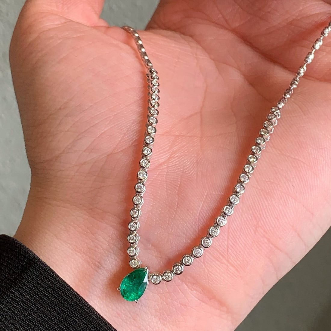 14k Gold 1.7 Ctw Natural Emerald & Diamond Necklace - 6