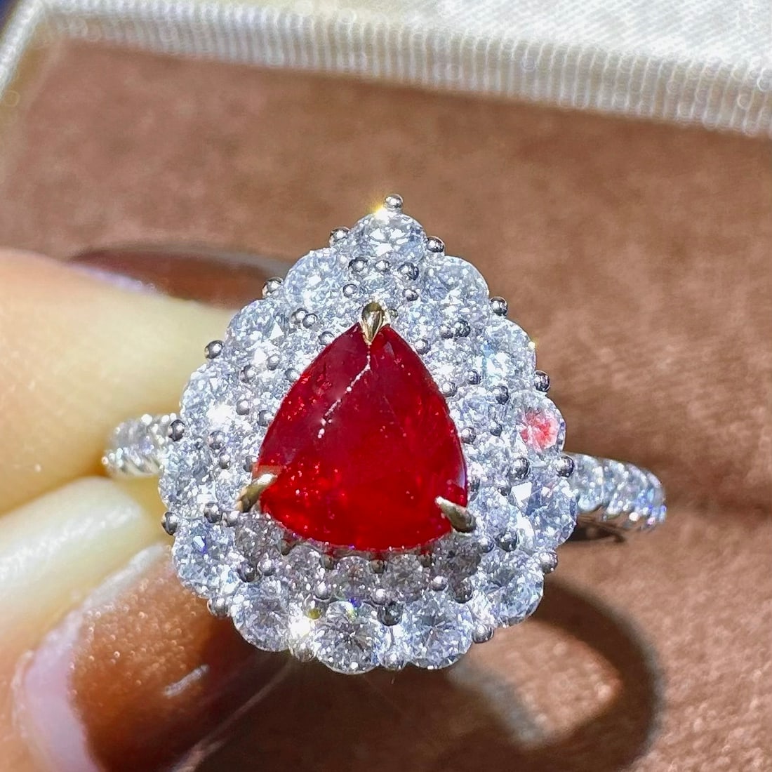 14k Gold 1.83 Ctw Natural Ruby & Diamond Ring - 3