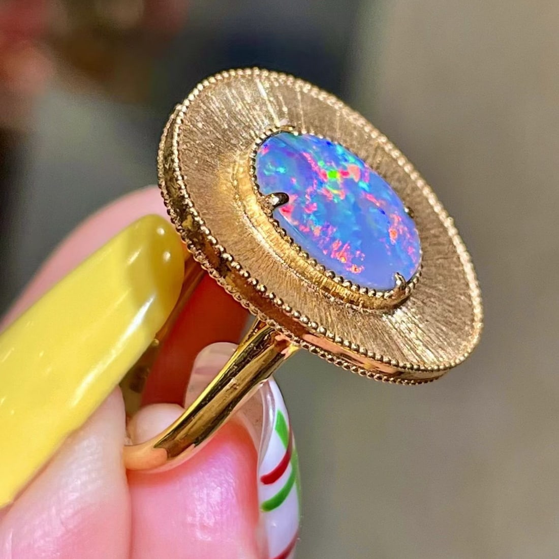 14k Gold 1.55 Ct Natural Opal Ring - 3