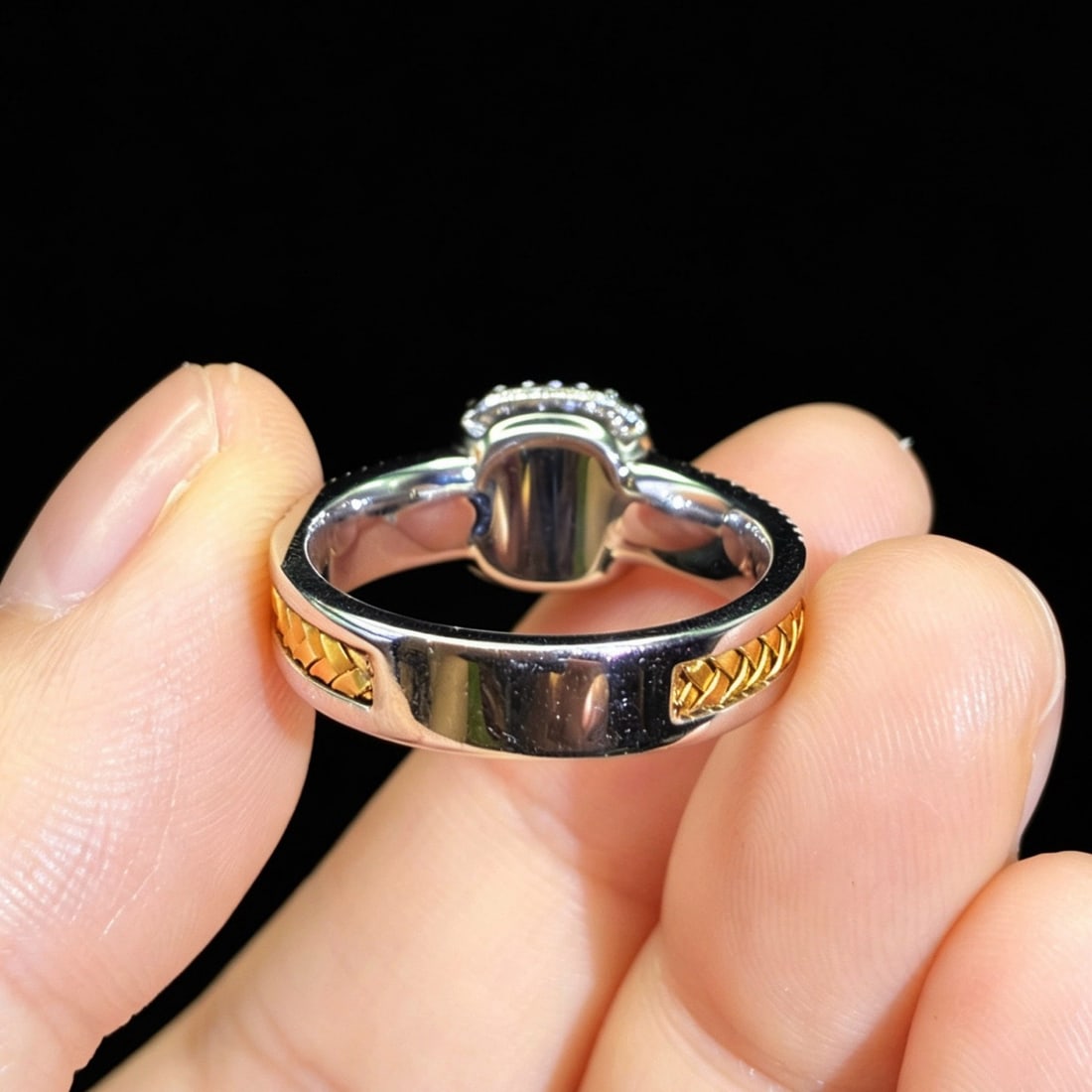 14k Gold 1.96 Ctw Vivid Green Natural Emerald & Diamond Ring - 5
